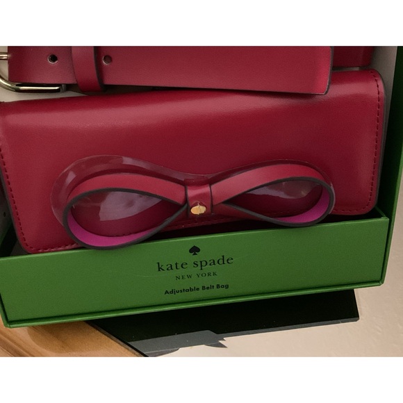 L/XL-   Kate Spade New York Bow Belt Bag - Picture 7 of 8